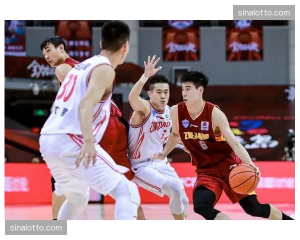 青岛队重返积分榜第四主场告捷 全民皆兵展现黑马本色 青岛队重返积分榜第四主场告捷 全民皆兵展现黑马本色